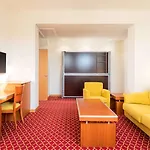 Zentral Hotel 4*