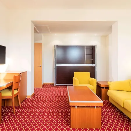 Zentral Hotel 4*