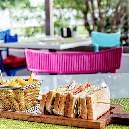 Camino Affiliated By Meliá 4* León