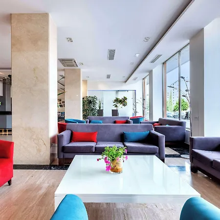 Hotel Zentral 4*