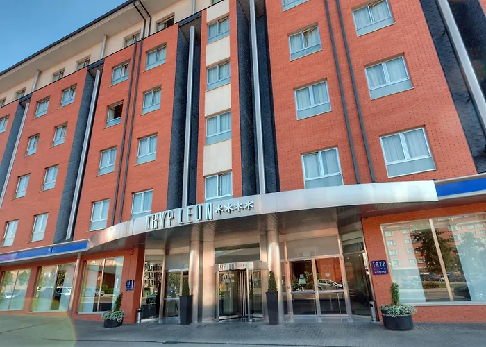 Zentral Отель Леон