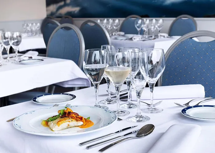 Zentral Отель Леон