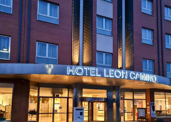 Zentral Отель Леон